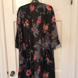 Colorful kimono/robe